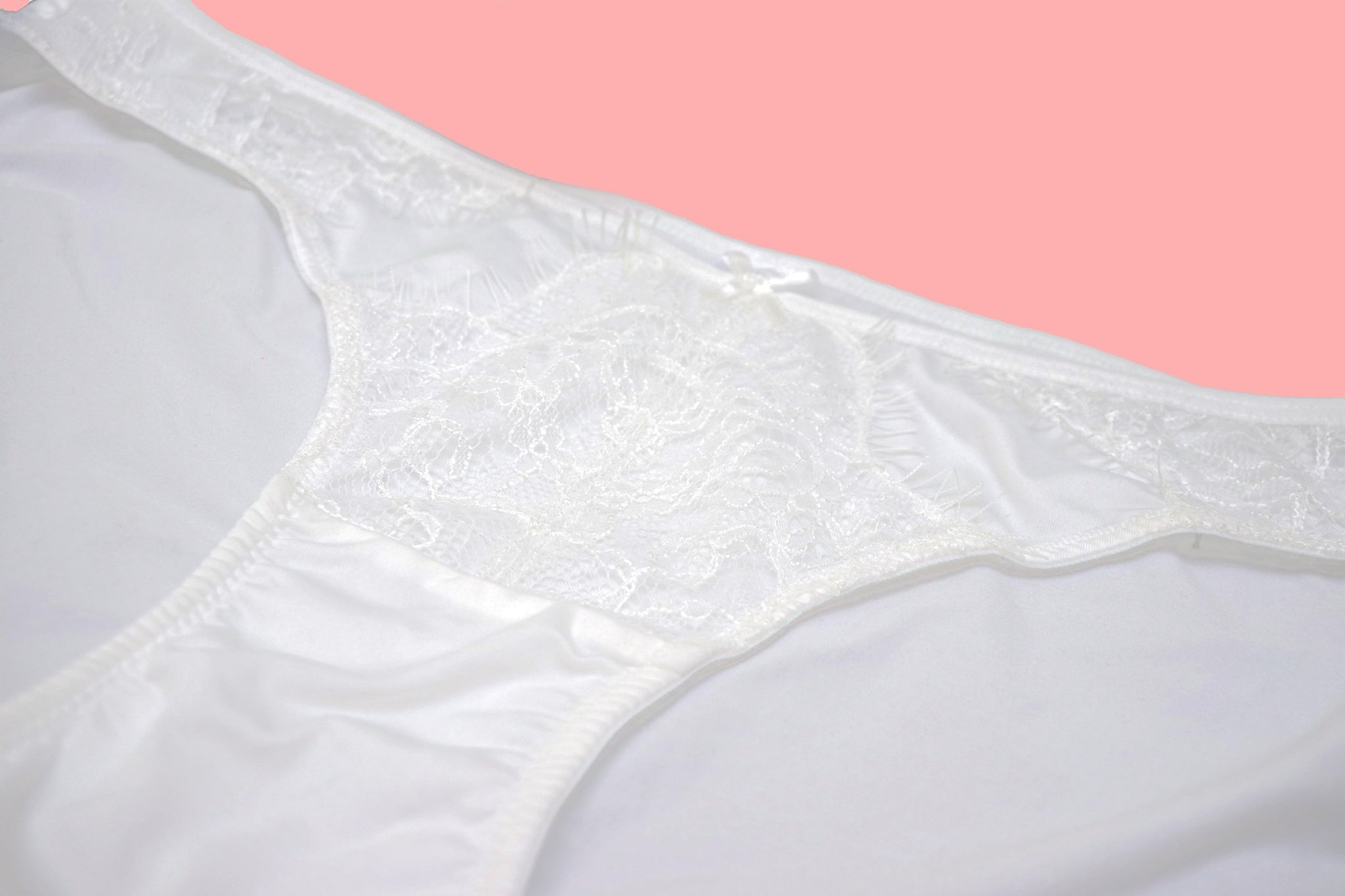 XOXO 3-Piece Garter Set main image 1